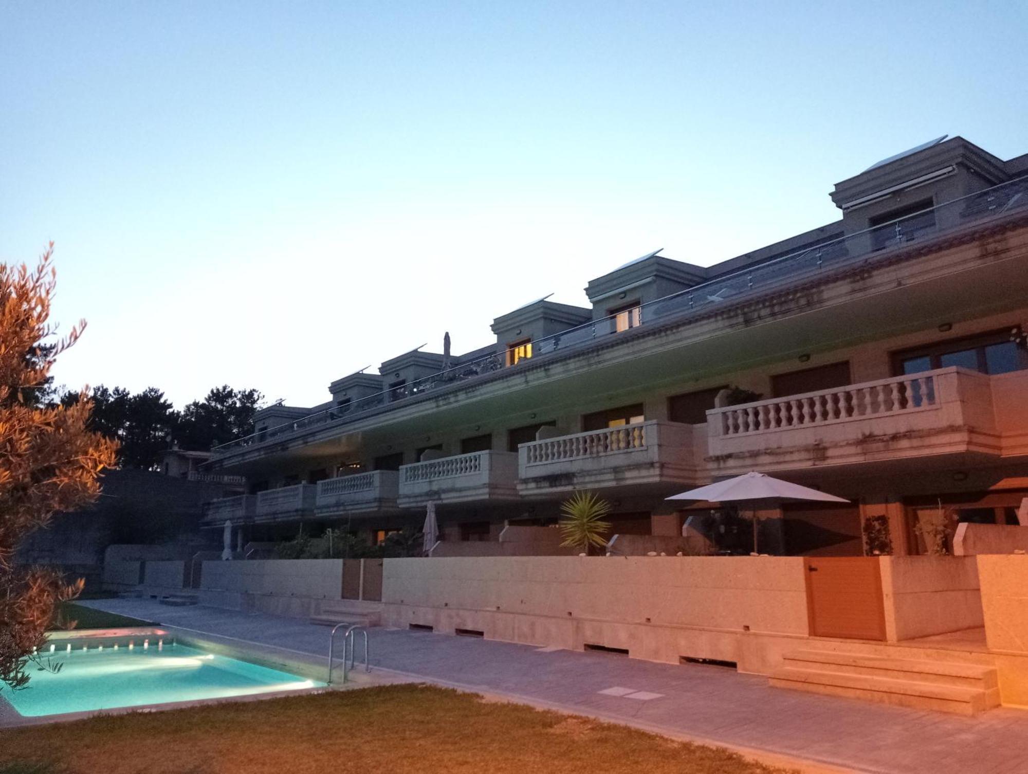 "Sanxenxo Holidays" Atico Con Garaje, Barbacoa Y Piscina A 5 Min Del Centro Екстериор снимка